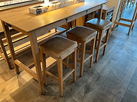 Hutten - bartafel met bank en 3 krukken (2x) - afbeelding 4 van  8