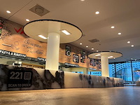 Hutten - bartafel met bank en 3 krukken - afbeelding 8 van  8