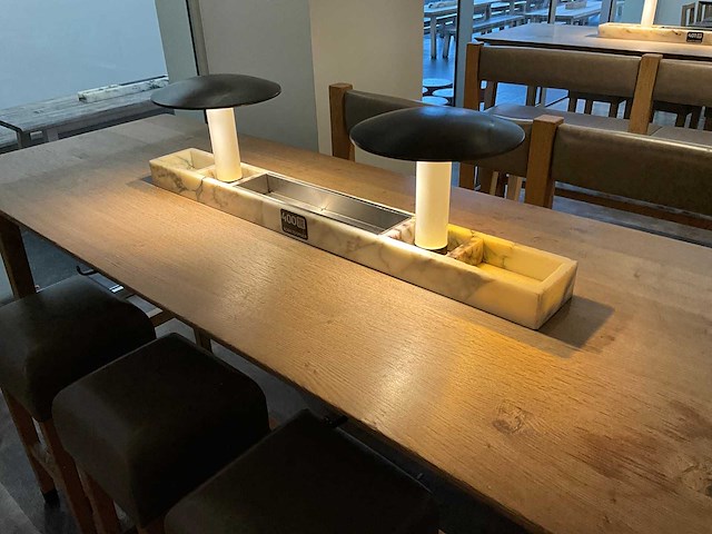 Hutten - bartafel met bank en 4 barkrukken - afbeelding 3 van  6