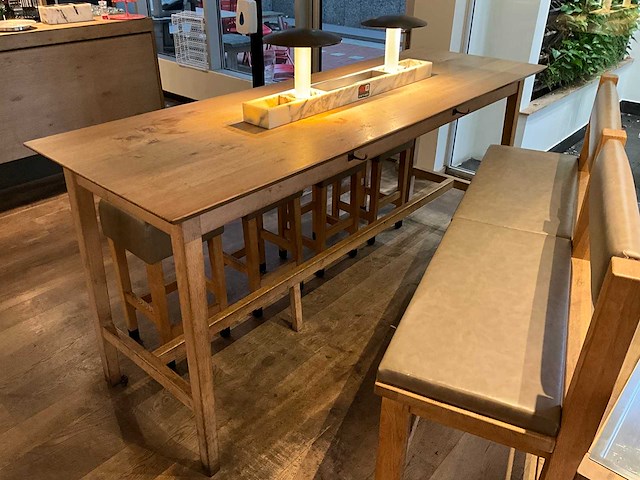 Hutten - bartafel met bank en 4 barkrukken - afbeelding 6 van  6