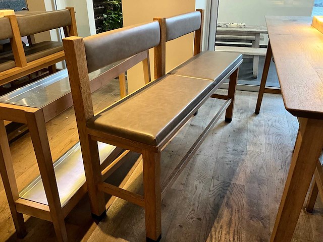 Hutten - bartafel met bank en 4 barkrukken - afbeelding 5 van  7