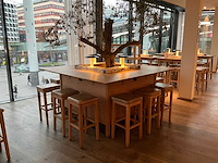 Hutten - bartafel met boom en 12 barkrukken - afbeelding 4 van  11