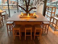 Hutten - bartafel met boom en 12 barkrukken - afbeelding 5 van  11