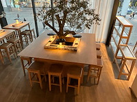 Hutten - bartafel met boom en 12 barkrukken - afbeelding 10 van  11