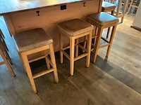 Hutten - bartafel met boom en 12 barkrukken - afbeelding 11 van  11