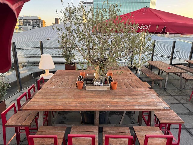 Hutten - bartafel met boom - afbeelding 8 van  12