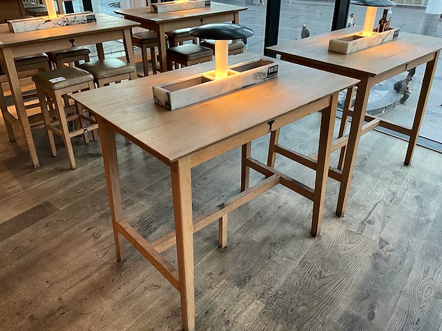 Hutten - bartafel met marmeren opbouw en verlichting (2x) - afbeelding 2 van  8