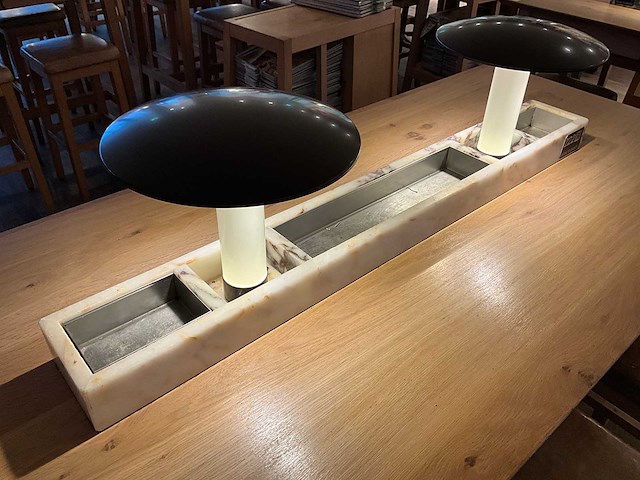 Hutten - bartafel met marmeren opbouw en verlichting - afbeelding 2 van  6