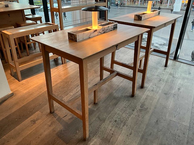 Hutten - bartafel met marmeren opbouw en verlichting - afbeelding 1 van  5