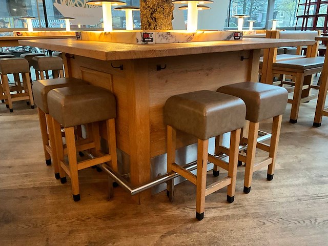 Hutten - bartafel met marmeren opbouw, verlichting & boom - afbeelding 7 van  8