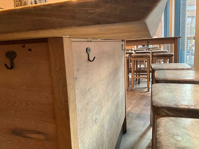 Hutten - bartafel met marmeren opbouw, verlichting & boom - afbeelding 8 van  8