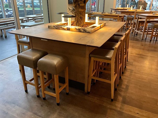 Hutten - bartafel met marmeren opbouw, verlichting & boom - afbeelding 3 van  8