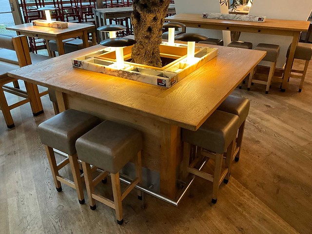 Hutten - bartafel met marmeren opbouw, verlichting & boom - afbeelding 3 van  8