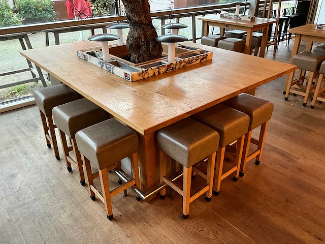 Hutten - bartafel met marmeren opbouw, verlichting & boom - afbeelding 4 van  9