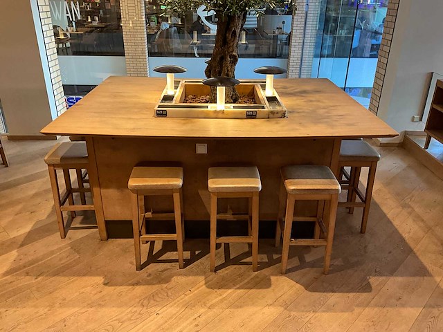 Hutten - bartafel met marmeren opbouw, verlichting & boom - afbeelding 3 van  7