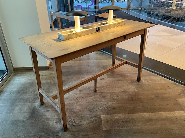 Hutten - bartafel met marmeren opbouw & verlichting - afbeelding 1 van  4