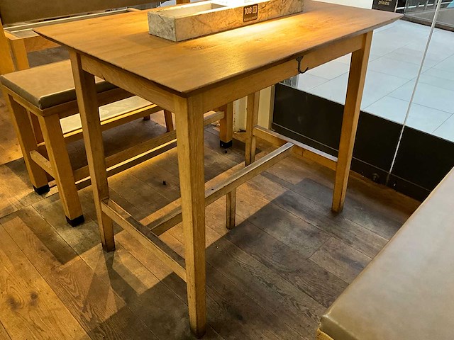 Hutten - bartafel met marmeren opbouw & verlichting - afbeelding 4 van  4