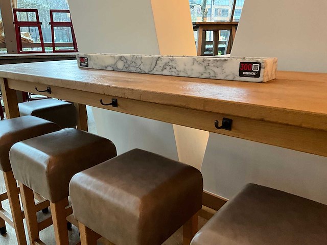 Hutten - bartafel met marmeren opbouw - afbeelding 2 van  4