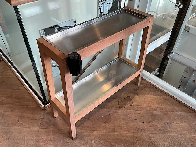 Hutten - bijzettafel (2x) met led-verlichting en afzetkoord - afbeelding 1 van  5