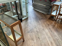 Hutten - bijzettafel (2x) met led-verlichting en afzetkoord - afbeelding 3 van  5