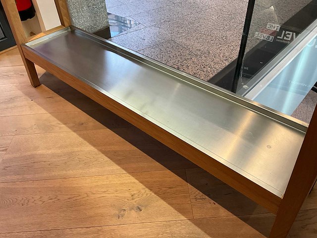 Hutten - bijzettafel met led-verlichting - afbeelding 2 van  4