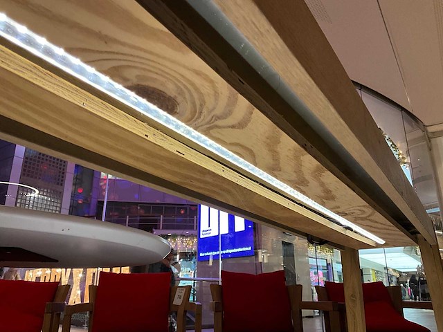 Hutten - bijzettafel met led-verlichting - afbeelding 5 van  5