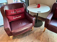 Hutten - bistrotafel met 2 fauteuils - afbeelding 2 van  5