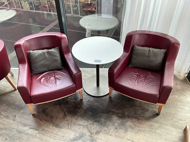 Hutten - bistrotafel met 2 fauteuils - afbeelding 6 van  6