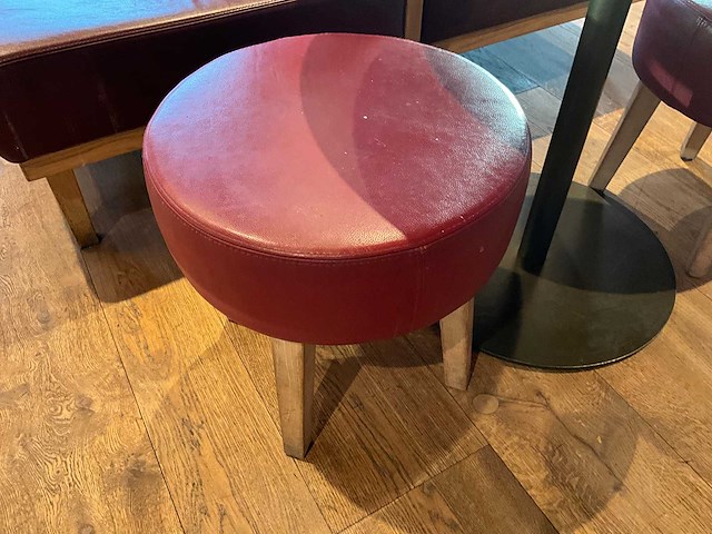 Hutten - bistrotafel met 2 krukken - afbeelding 2 van  4