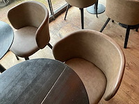 Hutten - bistrotafel met 2 lederen stoelen (2x) - afbeelding 5 van  7