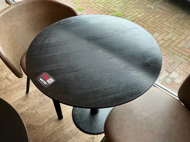 Hutten - bistrotafel met 2 lederen stoelen (2x) - afbeelding 4 van  7