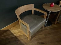 Hutten - bistrotafel met 2 loungestoelen - afbeelding 6 van  7