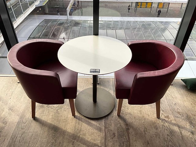 Hutten - bistrotafel met 2 stoelen (2x) - afbeelding 2 van  4