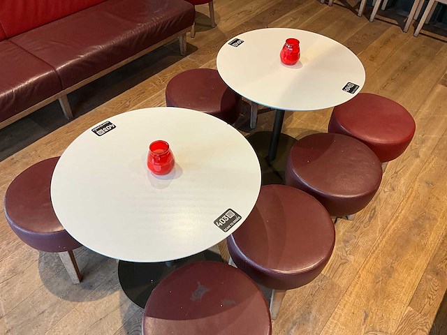 Hutten - bistrotafel met 4 krukken (2x) - afbeelding 4 van  4