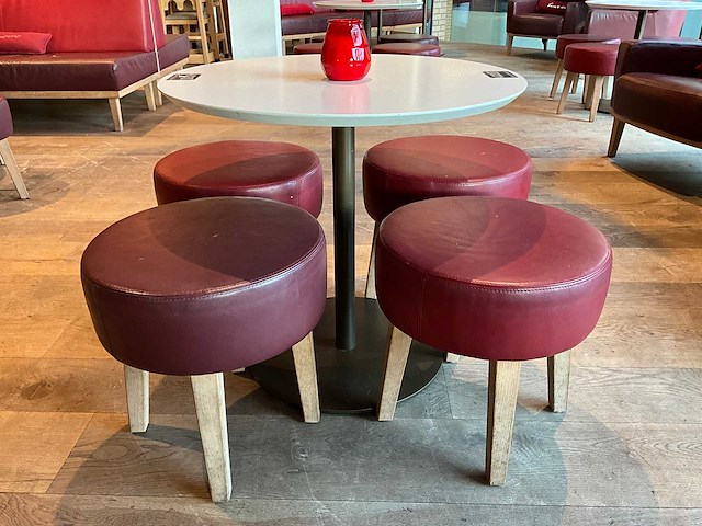 Hutten - bistrotafel met 4 krukken - afbeelding 1 van  4