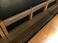 Hutten - halfhoge tafel met bank en 3 krukken - afbeelding 5 van  6