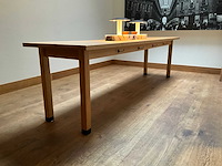 Hutten - halfhoge tafel met marmeren opbouw & verlichting - afbeelding 2 van  7