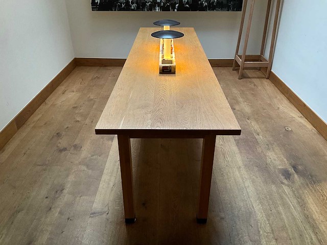Hutten - halfhoge tafel met marmeren opbouw & verlichting - afbeelding 5 van  7