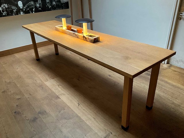 Hutten - halfhoge tafel met marmeren opbouw & verlichting - afbeelding 6 van  7