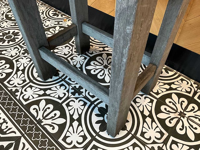 Hutten - hardhouten terrasbijzettafel - afbeelding 4 van  5