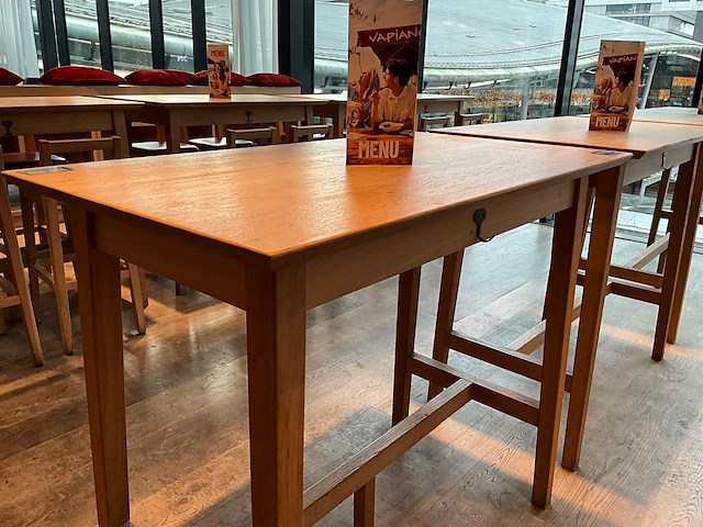 Hutten - houten bartafel - afbeelding 4 van  4