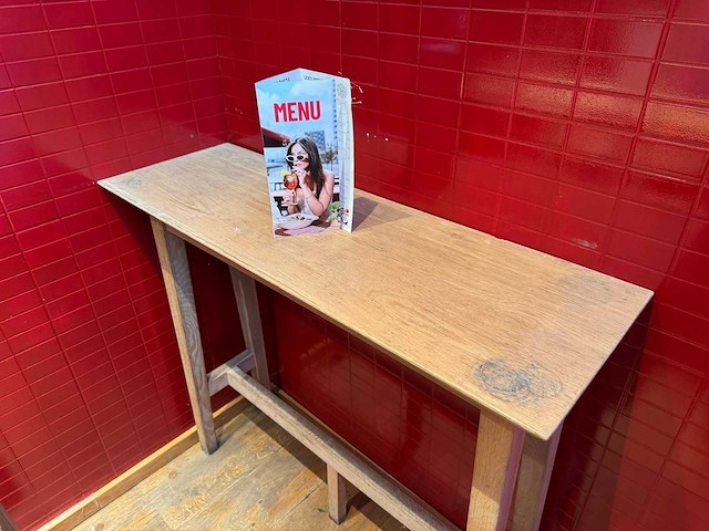 Hutten - houten bartafel - afbeelding 2 van  3