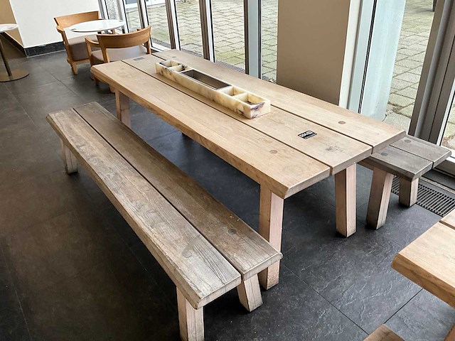 Hutten - houten tafel met 2 banken - afbeelding 2 van  5