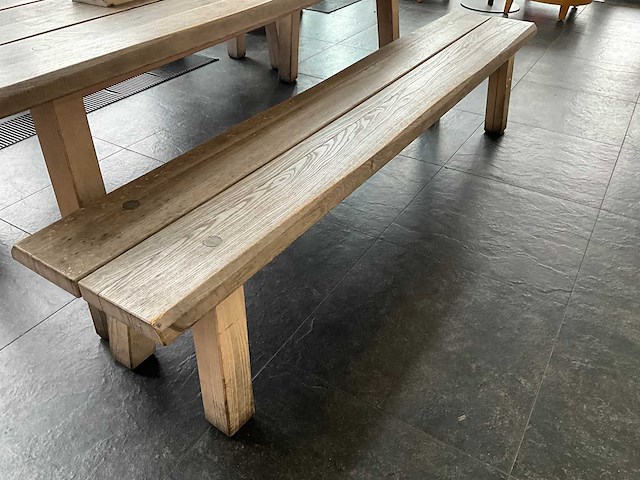 Hutten - houten tafel met 2 banken - afbeelding 3 van  5