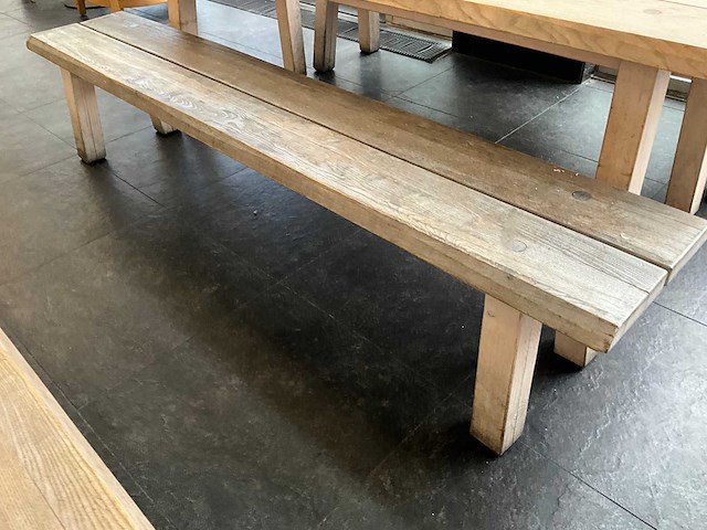 Hutten - houten tafel met 2 banken - afbeelding 3 van  5