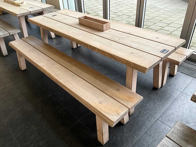 Hutten - houten tafel met 2 banken - afbeelding 3 van  3