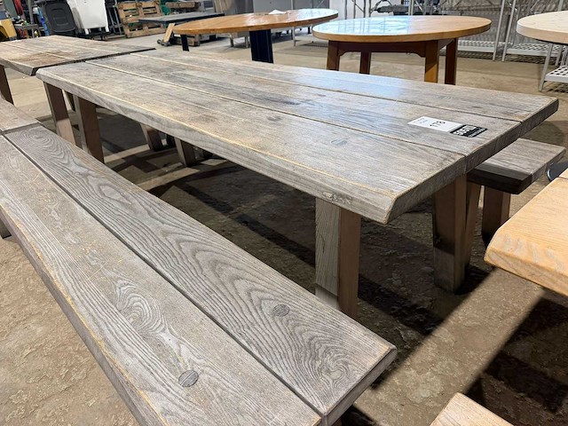 Hutten - houten tafel met 2 banken - afbeelding 5 van  7
