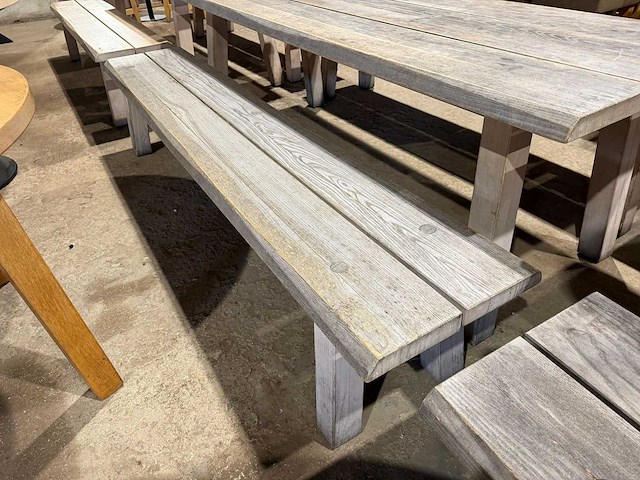 Hutten - houten tafel met 2 banken - afbeelding 6 van  7