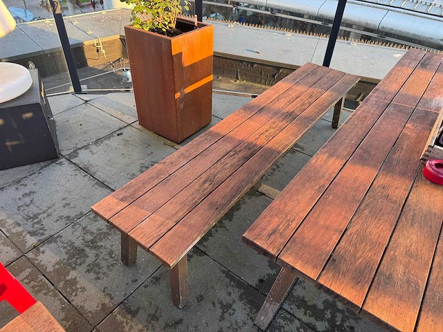 Hutten - houten terrasset tafel met 2 banken - afbeelding 5 van  7