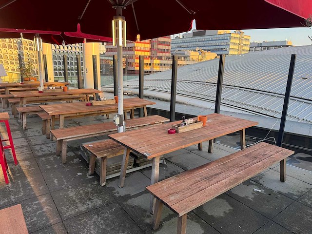 Hutten - houten terrasset tafel met 2 banken - afbeelding 2 van  8